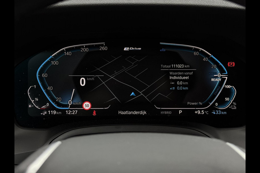 BMW 3 Serie Touring 320e Aut. Hybrid Executive Business | Leder Sport | Trekhaak | BMW Laser |