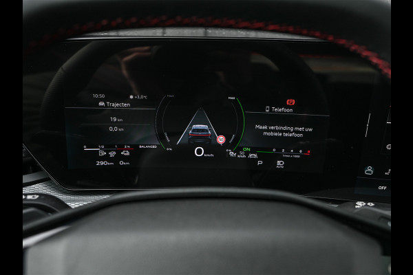 Audi Q5 Sportback 2.0 TFSI e-hybrid quattro S edition Competition 368pk | Luchtvering S-Seats | Panoramadak | Trekhaak | Digital Oled |