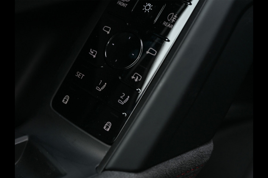 Audi Q5 Sportback 2.0 TFSI e-hybrid quattro S edition Competition 368pk | Luchtvering S-Seats | Panoramadak | Trekhaak | Digital Oled |