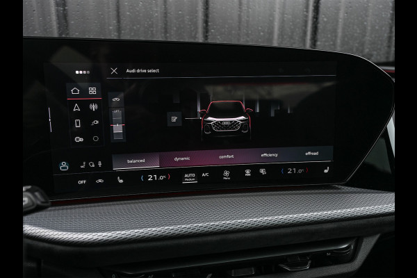 Audi Q5 Sportback 2.0 TFSI e-hybrid quattro S edition Competition 368pk | Luchtvering S-Seats | Panoramadak | Trekhaak | Digital Oled |
