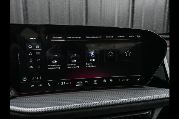 Audi Q5 Sportback 2.0 TFSI e-hybrid quattro S edition Competition 368pk | Luchtvering S-Seats | Panoramadak | Trekhaak | Digital Oled |
