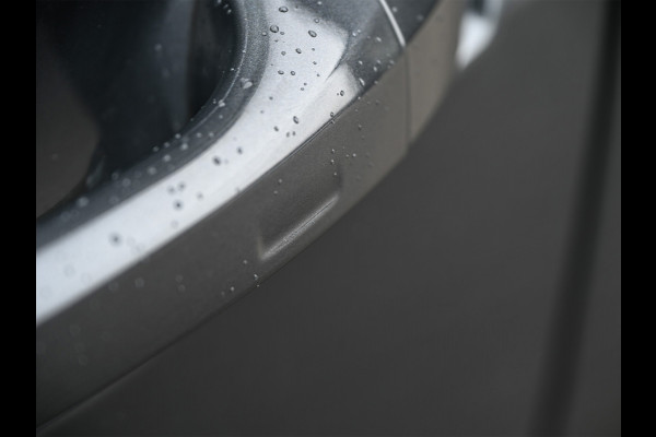 Audi Q5 Sportback 2.0 TFSI e-hybrid quattro S edition Competition 368pk | Luchtvering S-Seats | Panoramadak | Trekhaak | Digital Oled |