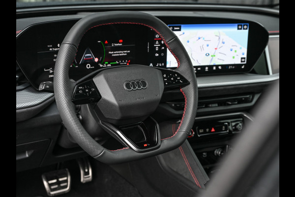 Audi Q5 Sportback 2.0 TFSI e-hybrid quattro S edition Competition 368pk | Luchtvering S-Seats | Panoramadak | Trekhaak | Digital Oled |