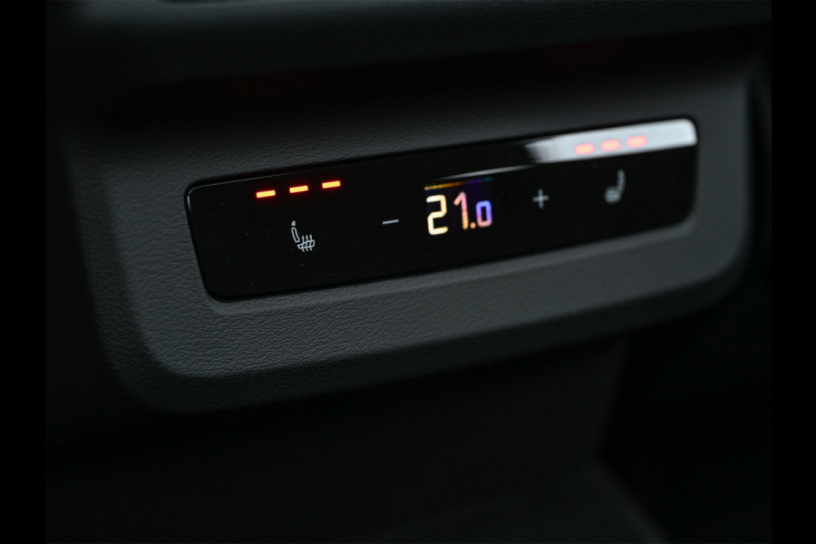 Audi Q5 Sportback 2.0 TFSI e-hybrid quattro S edition Competition 368pk | Luchtvering S-Seats | Panoramadak | Trekhaak | Digital Oled |