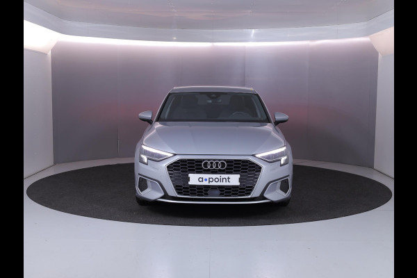 Audi A3 Limousine 30 TFSI Advanced edition 110 pk S-tronic | Navigatie | Parkeersensoren (Park assist) | Apple Carplay/Android Auto | Stoelverwarming |
