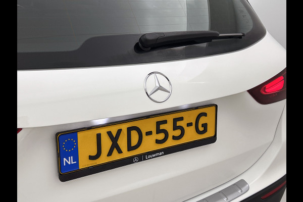 Mercedes-Benz GLA 250 e Plug-In Hybride Trekhaak | Ledkoplampen | Sfeerverlichting | Stuur en Stoelverwarming | Keyless-Go. Inclusief 24 maanden Mercedes-Benz Certified garantie voor Europa.