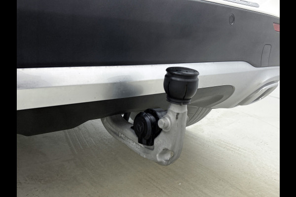 Mercedes-Benz GLA 250 e Plug-In Hybride Trekhaak | Ledkoplampen | Sfeerverlichting | Stuur en Stoelverwarming | Keyless-Go. Inclusief 24 maanden Mercedes-Benz Certified garantie voor Europa.