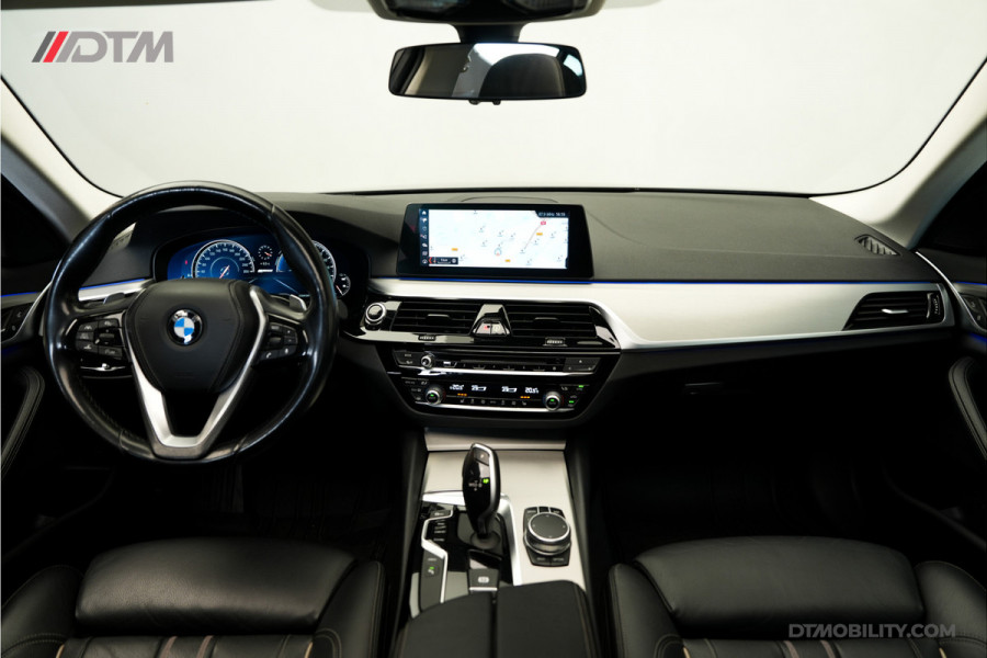BMW 5 Serie 530e High Executive | Schuifdak | Adaptief cruise