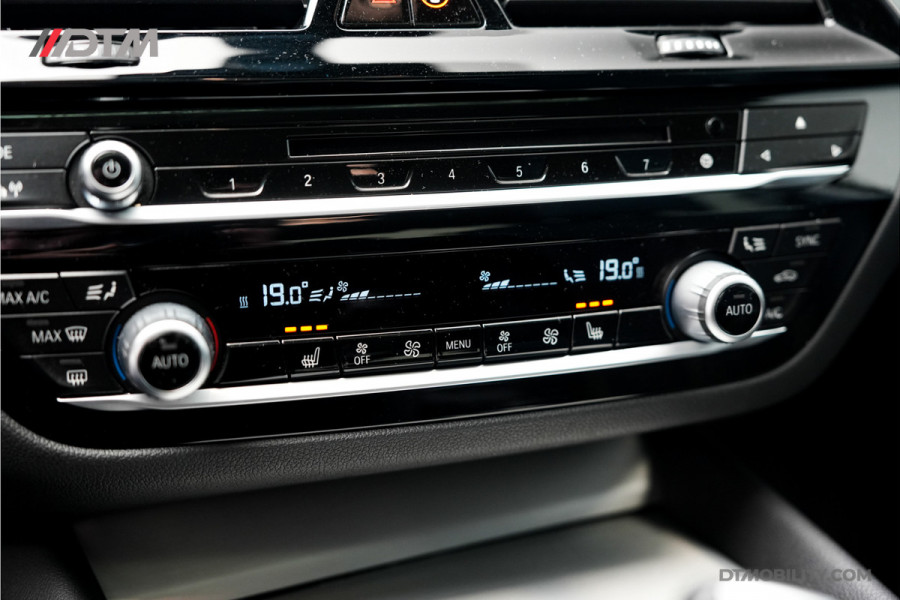 BMW 5 Serie 530e High Executive | Schuifdak | Adaptief cruise