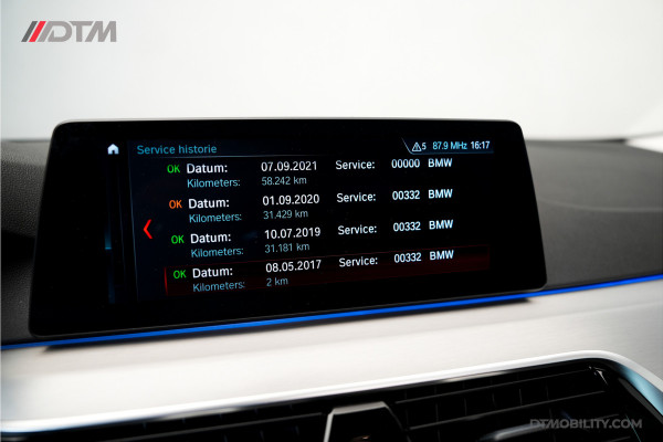 BMW 5 Serie 530e High Executive | Schuifdak | Adaptief cruise