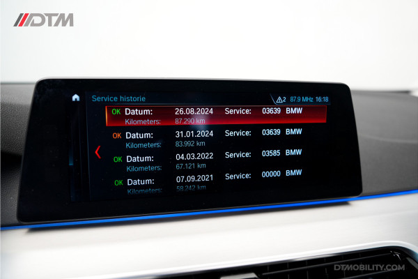 BMW 5 Serie 530e High Executive | Schuifdak | Adaptief cruise