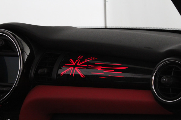 MINI Cabrio 2.0 Cooper S John Cooper Works > 192pk/H&K/Head-up/18inch/Chili red/Aerodynamica Kit...