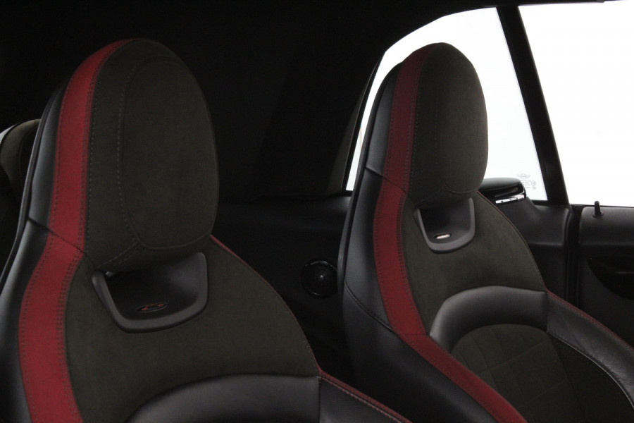 MINI Cabrio 2.0 Cooper S John Cooper Works > 192pk/H&K/Head-up/18inch/Chili red/Aerodynamica Kit...