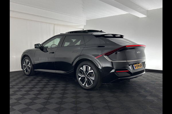 Kia Ev6 GT-Line 77.4 kWh (3-Fase-11kW) {SOH-98%} (INCL-BTW) Aut. *HEATPUMP | PANO | HEAD-UP | LEATHER-ALCANTARA | ADAPTIVE-CRUISE | DIGI-COCKPIT | MERIDIAN-AUDIO | MEMORYPACK | FULL-LED | KEYLESS | TOPVIEW | DAB | BLINDSPOT | NAVI-FULLMAP |