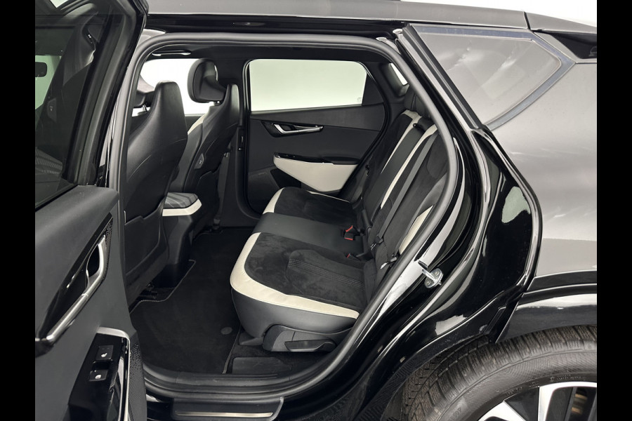 Kia Ev6 GT-Line 77.4 kWh (3-Fase-11kW) {SOH-98%} (INCL-BTW) Aut. *HEATPUMP | PANO | HEAD-UP | LEATHER-ALCANTARA | ADAPTIVE-CRUISE | DIGI-COCKPIT | MERIDIAN-AUDIO | MEMORYPACK | FULL-LED | KEYLESS | TOPVIEW | DAB | BLINDSPOT | NAVI-FULLMAP |
