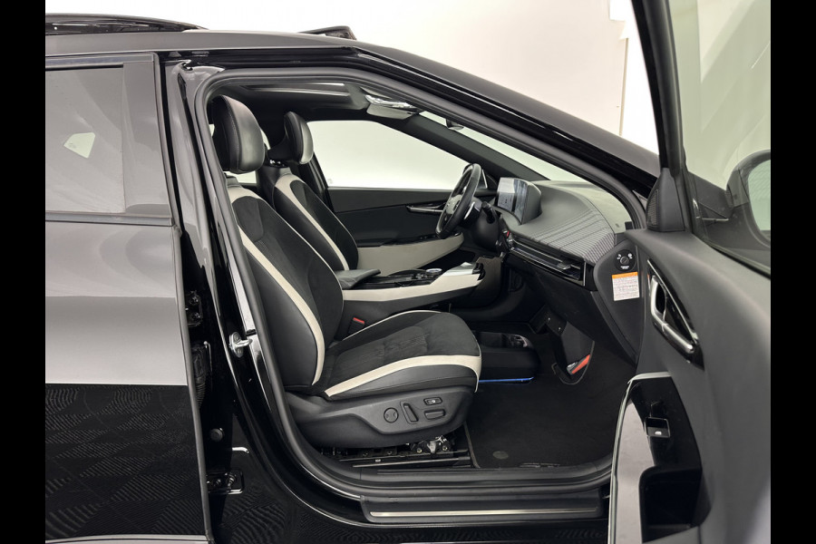 Kia Ev6 GT-Line 77.4 kWh (3-Fase-11kW) {SOH-98%} (INCL-BTW) Aut. *HEATPUMP | PANO | HEAD-UP | LEATHER-ALCANTARA | ADAPTIVE-CRUISE | DIGI-COCKPIT | MERIDIAN-AUDIO | MEMORYPACK | FULL-LED | KEYLESS | TOPVIEW | DAB | BLINDSPOT | NAVI-FULLMAP |