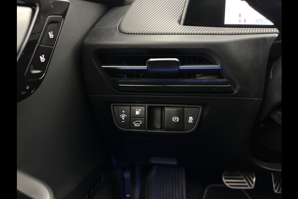 Kia Ev6 GT-Line 77.4 kWh (3-Fase-11kW) {SOH-98%} (INCL-BTW) Aut. *HEATPUMP | PANO | HEAD-UP | LEATHER-ALCANTARA | ADAPTIVE-CRUISE | DIGI-COCKPIT | MERIDIAN-AUDIO | MEMORYPACK | FULL-LED | KEYLESS | TOPVIEW | DAB | BLINDSPOT | NAVI-FULLMAP |