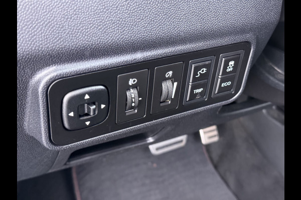 Jac iEV7 S 39kWh Automaat Leder 360°Camera Navi via Apple Carplay Android Auto Ecc Cruise Control Pdc Stoelverwarming Lmv Isofix Bluetooth Complete en Compacte EV