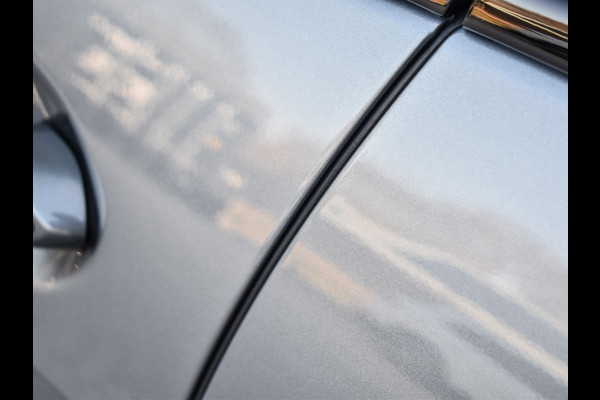 BMW X5 xDrive50e 490pk M Sport Pro | Panorama dak | Luchtvering | Comfort Access | Soft Close | Trekhaak | Shadowline Lights | Comfort Seats | 4-Zone Climate | Driving Assistant Prof. | Harman/Kardon | Ambient Ai