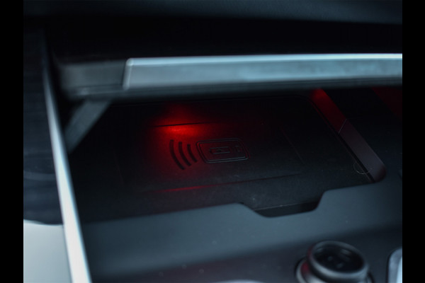 BMW X5 xDrive50e 490pk M Sport Pro | Panorama dak | Luchtvering | Comfort Access | Soft Close | Trekhaak | Shadowline Lights | Comfort Seats | 4-Zone Climate | Driving Assistant Prof. | Harman/Kardon | Ambient Ai