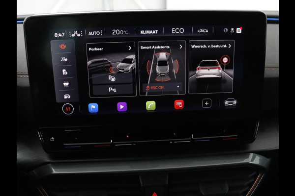 CUPRA Leon 1.4 eHybrid | Panoramadak | Stoelverwarming | Leder | Carplay | Adaptive cruise | Camera | Navigatie | Park Assist | Sportstoelen | Full LED | Sfeerverlichting | PHEV | Plug In