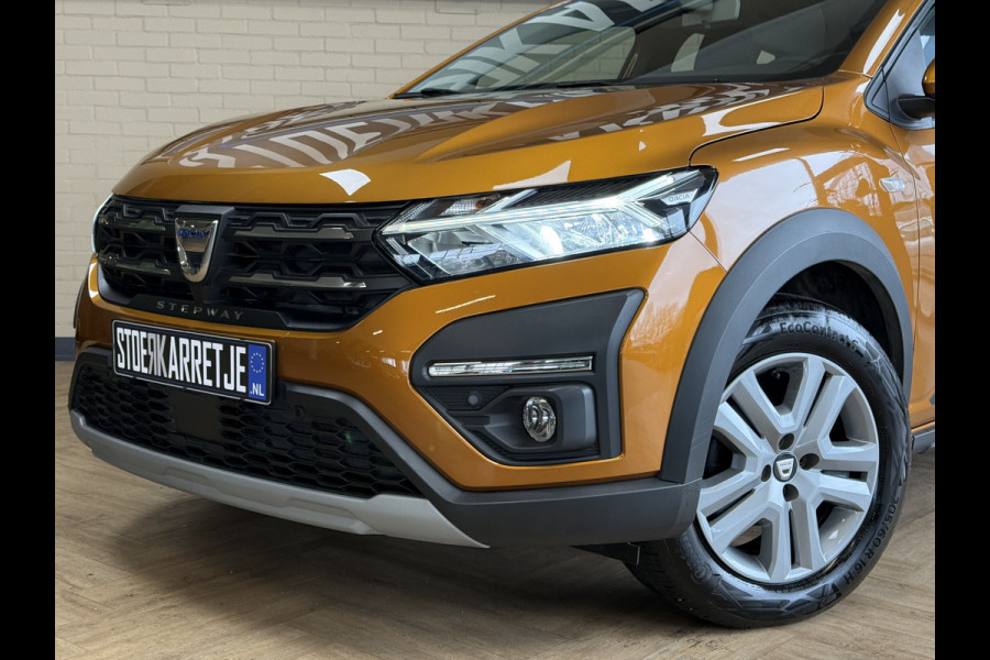Dacia SANDERO Stepway 1.0 TCe 90 AUT Comfort | Navi | Camera | Clima | Carplay | Cruise control | PDC | LED | 100% Dealer onderhouden!