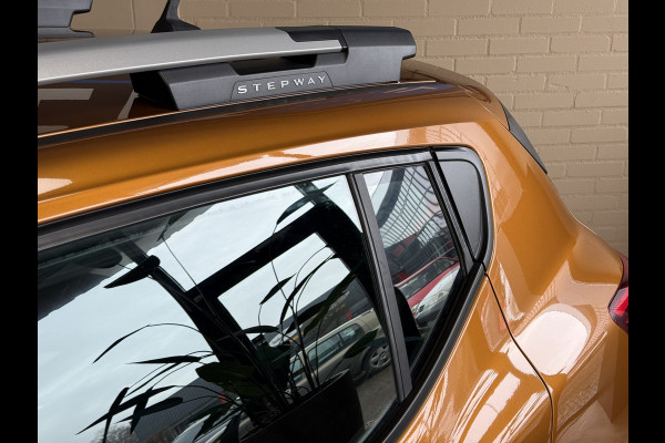 Dacia SANDERO Stepway 1.0 TCe 90 AUT Comfort | Navi | Camera | Clima | Carplay | Cruise control | PDC | LED | 100% Dealer onderhouden!