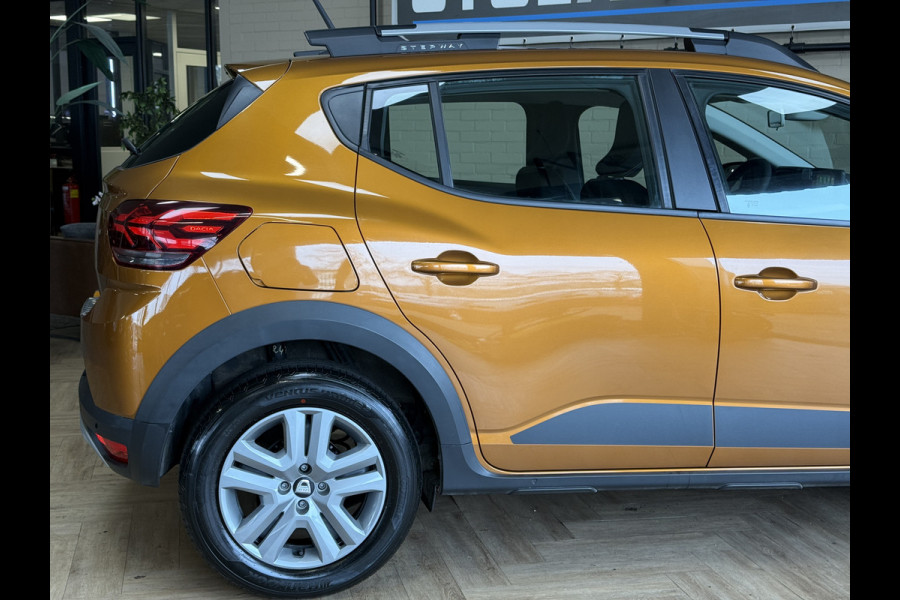 Dacia SANDERO Stepway 1.0 TCe 90 AUT Comfort | Navi | Camera | Clima | Carplay | Cruise control | PDC | LED | 100% Dealer onderhouden!