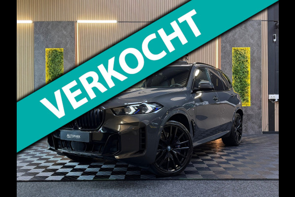 BMW X5 XDrive50e M-SPORT|PANO|BOWERS &WILKINS|SOFTCLOSE|LUCHTVERING|360 CAM|HUD|KEYLESS|MEMORY SEATS|FABRIEKSGARANTIE|BOMVOL!