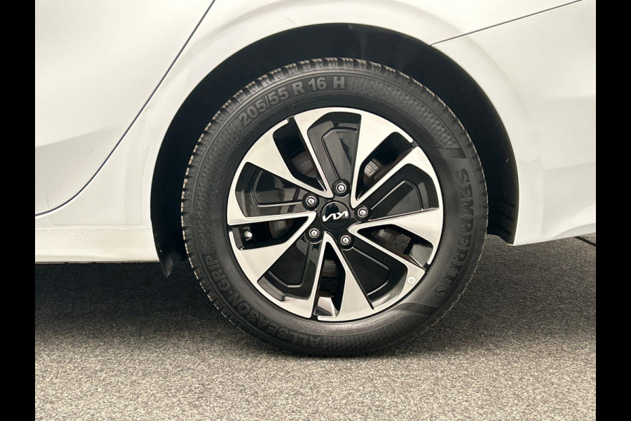 Kia Ceed Sportswagon 1.6 GDI PHEV DynamicLine | Adaptieve Cruise | Keyless Stoel/Stuur Verwarming Lane Assist Camera Carplay