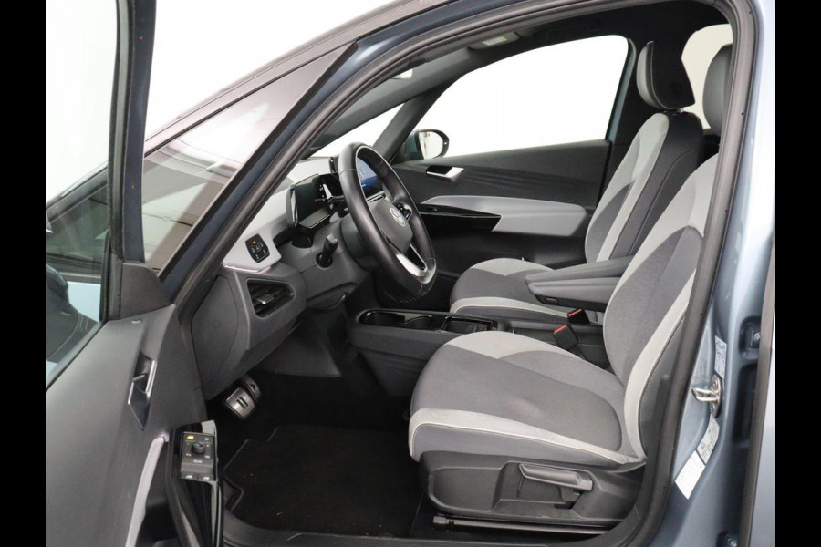 Volkswagen ID.3 Business 58 kWh | Stoel & stuurverwarming | Matrix LED | Carplay | Camera | Adaptive cruise | Keyless | Navigatie | Parkeerhulp | Bluetooth