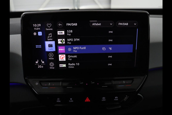Volkswagen ID.3 Business 58 kWh | Stoel & stuurverwarming | Matrix LED | Carplay | Camera | Adaptive cruise | Keyless | Navigatie | Parkeerhulp | Bluetooth