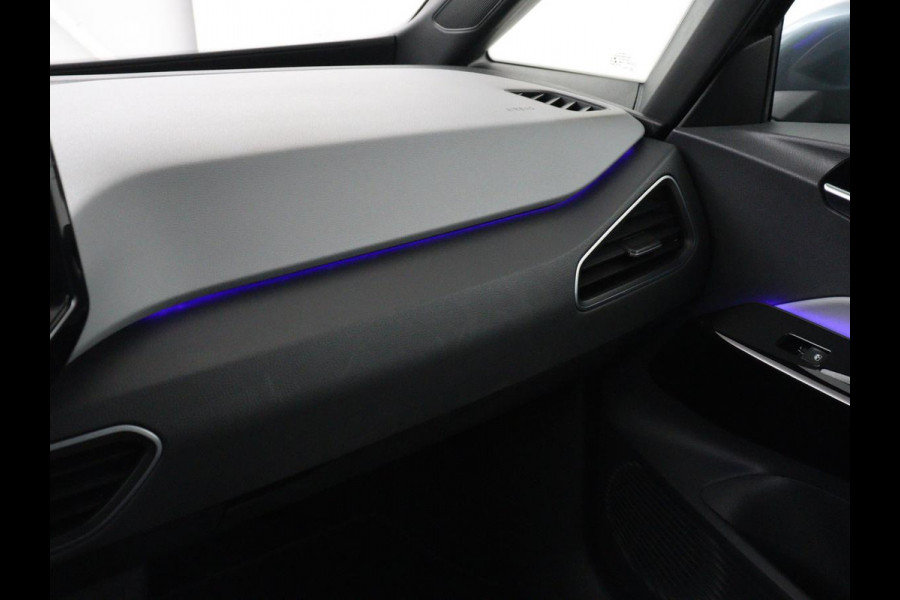 Volkswagen ID.3 Business 58 kWh | Stoel & stuurverwarming | Matrix LED | Carplay | Camera | Adaptive cruise | Keyless | Navigatie | Parkeerhulp | Bluetooth