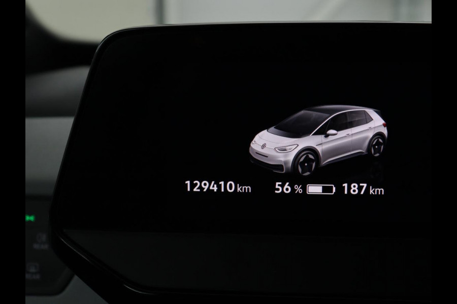 Volkswagen ID.3 Business 58 kWh | Stoel & stuurverwarming | Matrix LED | Carplay | Camera | Adaptive cruise | Keyless | Navigatie | Parkeerhulp | Bluetooth