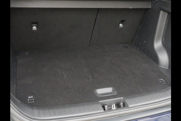 Hyundai Kona EV Comfort 64 kWh | SOH 100% | 3 Fase | Adaptive cruise | Krell Audio | Warmtepomp | Keyless | Camera | Carplay | Navigatie
