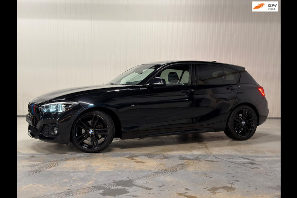 BMW 1-serie 120i Edition Sport Line Shadow High Executive | M-SPORT | STOELVERWARMING | BLACK EDITION