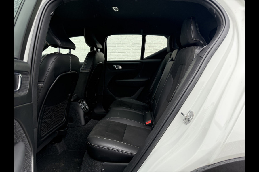 Volvo XC40 1.5 T4 Recharge R-Design | Navi | Trekhaak | CarPlay | Camera | LED | DAB | 19 inch