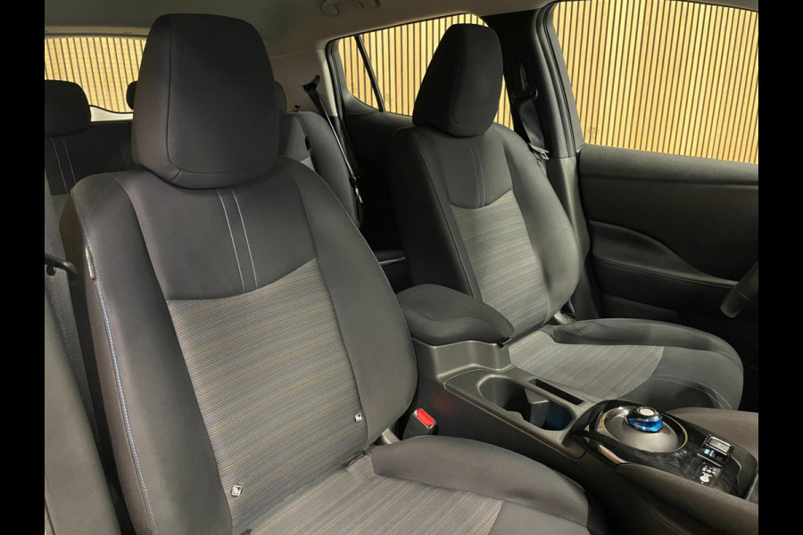 Nissan Leaf Acenta 40 kWh|91% SOH|270 WLTP|ACC|CAMERA|CARPLAY|NAVIGATIE|NL-AUTO|NAP|1e EIG|INCL.BTW|