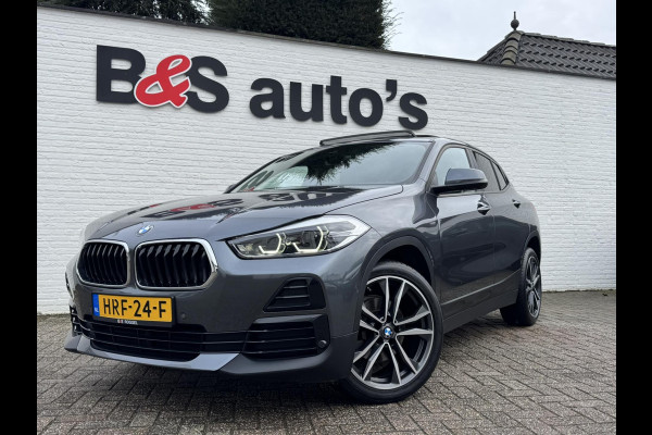 BMW X2 SDrive18i High Executive LED 19" M-sport velgen Panorama Sfeer verlichting Leder Cruise Clima