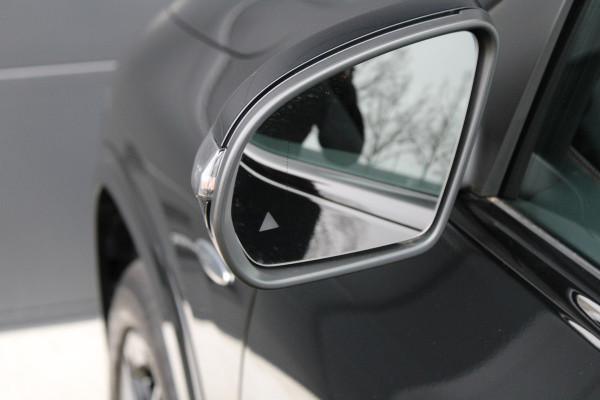 Mercedes-Benz GLA 250 e Business Solution AMG | AMG | FACELIFT | PANO | CARBON | KEYLESS | DODEHOEK |