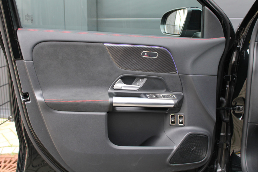 Mercedes-Benz GLA 250 e Business Solution AMG | AMG | FACELIFT | PANO | CARBON | KEYLESS | DODEHOEK |