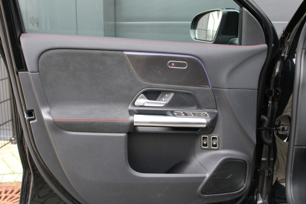 Mercedes-Benz GLA 250 e Business Solution AMG | AMG | FACELIFT | PANO | CARBON | KEYLESS | DODEHOEK |