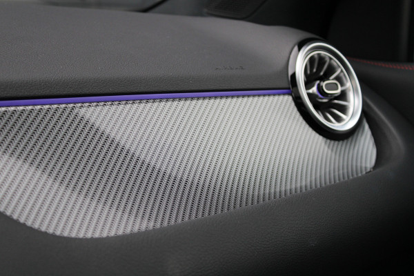 Mercedes-Benz GLA 250 e Business Solution AMG | AMG | FACELIFT | PANO | CARBON | KEYLESS | DODEHOEK |