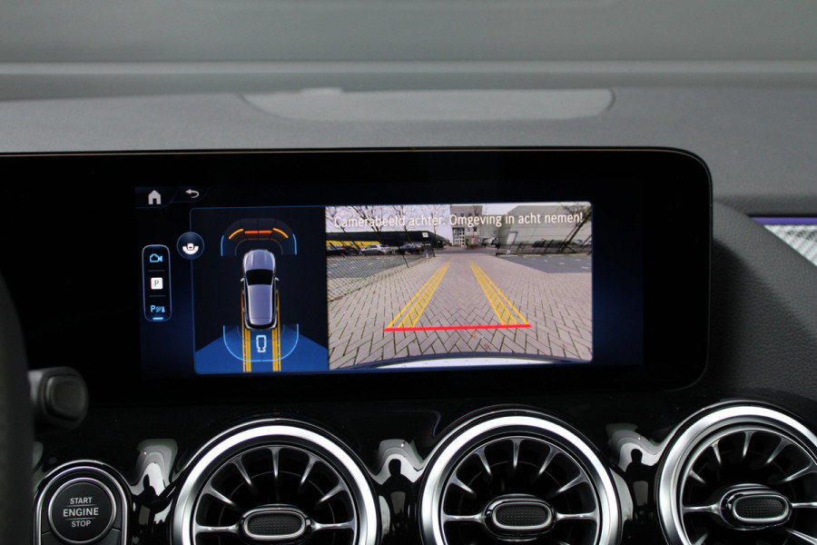 Mercedes-Benz GLA 250 e Business Solution AMG | AMG | FACELIFT | PANO | CARBON | KEYLESS | DODEHOEK |