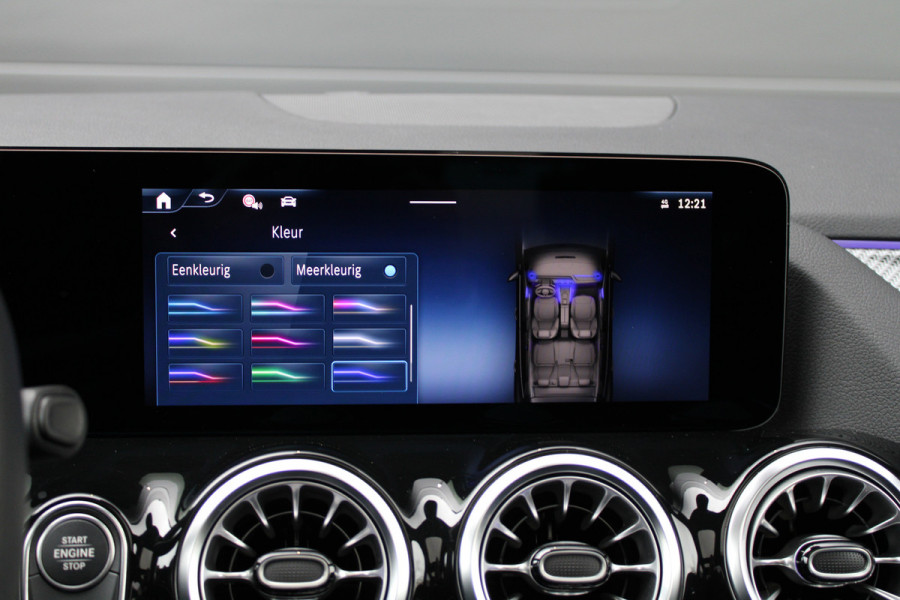 Mercedes-Benz GLA 250 e Business Solution AMG | AMG | FACELIFT | PANO | CARBON | KEYLESS | DODEHOEK |