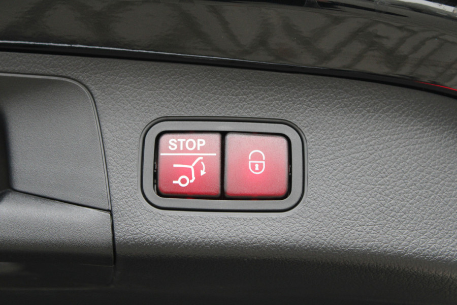 Mercedes-Benz GLA 250 e Business Solution AMG | AMG | FACELIFT | PANO | CARBON | KEYLESS | DODEHOEK |