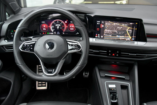 Volkswagen Golf 2.0 GTD. Leder, Koeling, Memory, HUD, Keyless, Camera, H/K, ACC, Stuurvw, IQ Light, Trekh, Sfeer, CarPlay!
