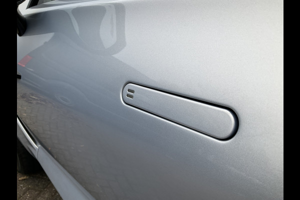 Aston Martin Dbx 4.0 V8 360° Memory Stoelverw/koeling Sfeerverl Pano Lightning Silver