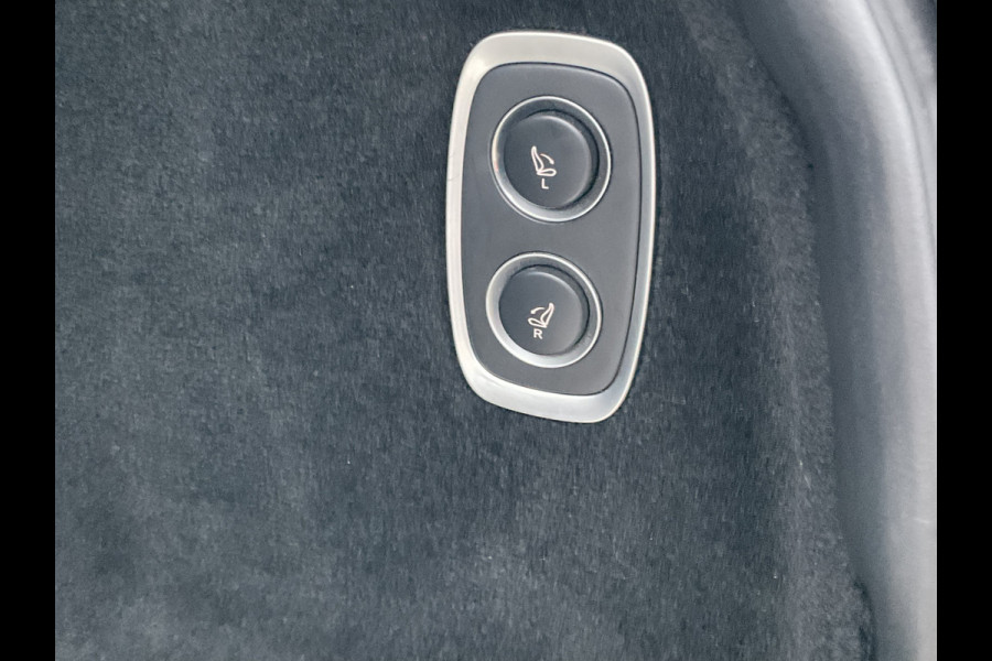 Aston Martin Dbx 4.0 V8 360° Memory Stoelverw/koeling Sfeerverl Pano Lightning Silver