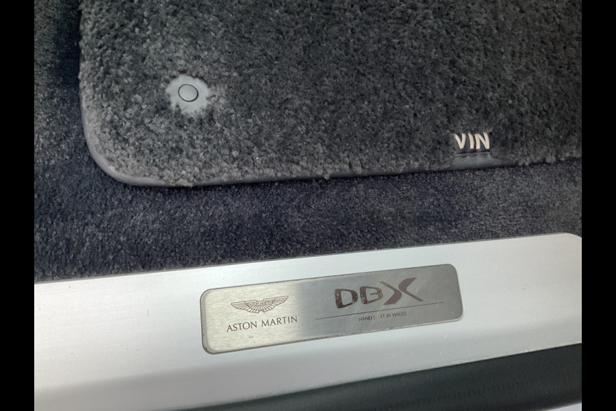 Aston Martin Dbx 4.0 V8 360° Memory Stoelverw/koeling Sfeerverl Pano Lightning Silver